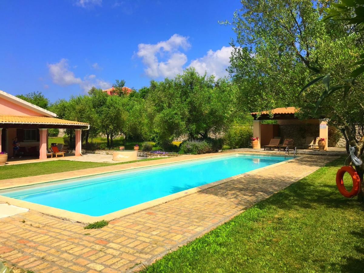 Villa Kleopatra Pouládes